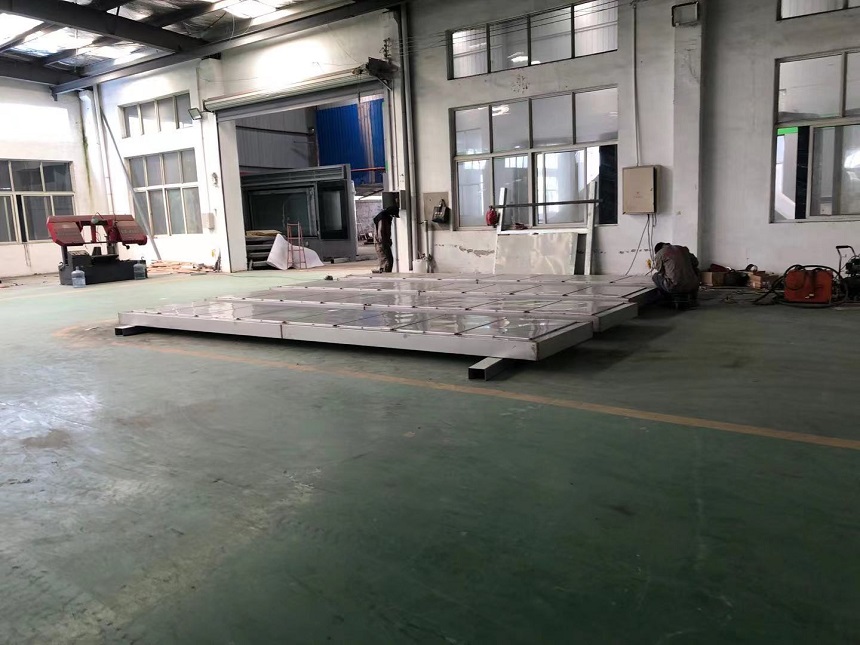 候車(chē)亭發(fā)貨圖 候車(chē)亭發(fā)貨圖