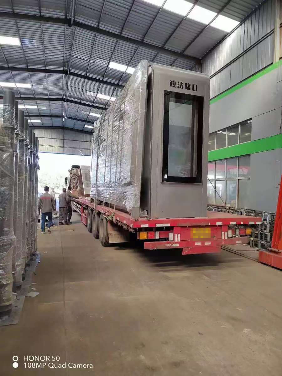 候車(chē)亭發(fā)貨圖 候車(chē)亭發(fā)貨圖